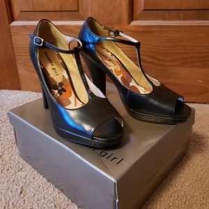Madden Girl heels, LIKE NEW